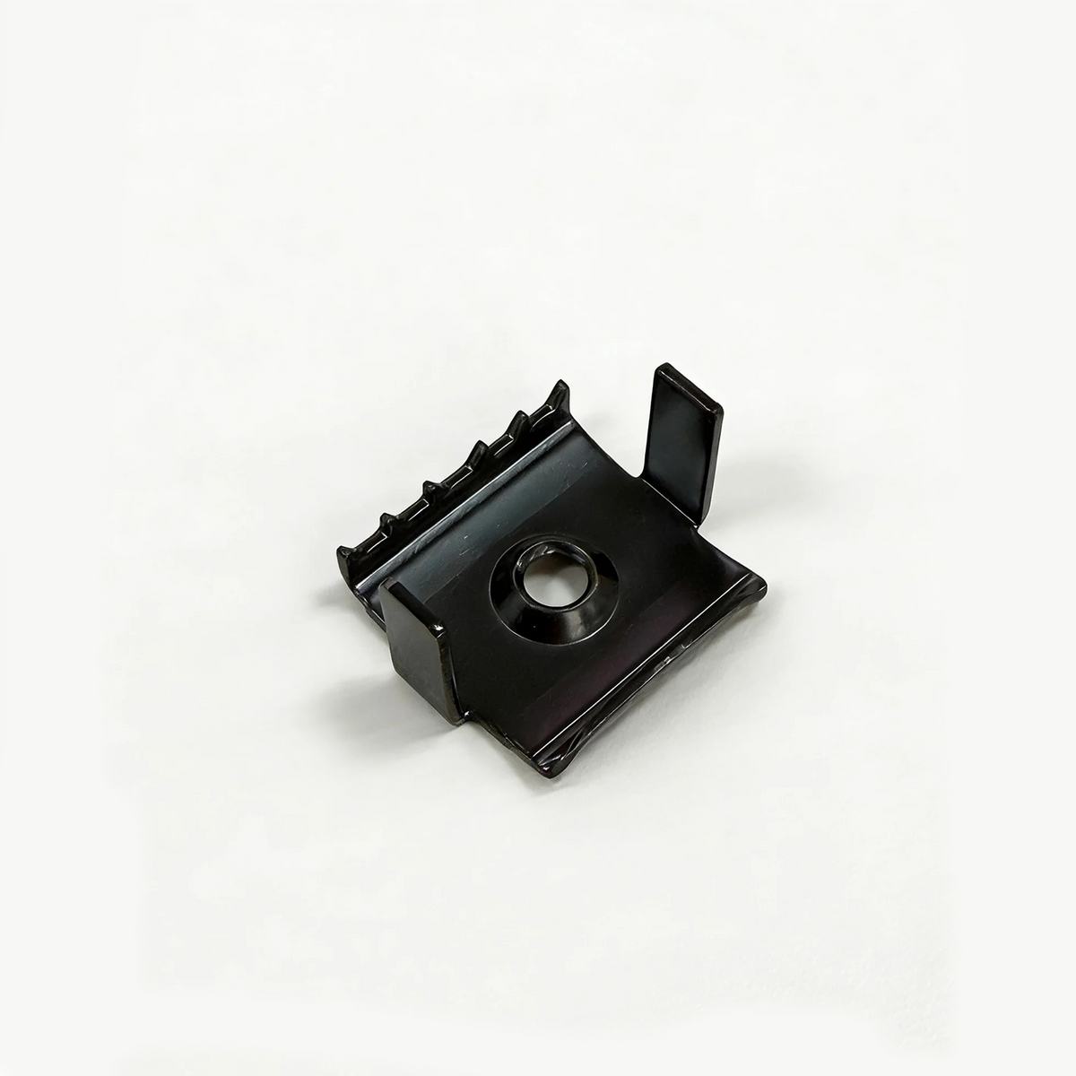 Locking Clips – Running Bond Pattern