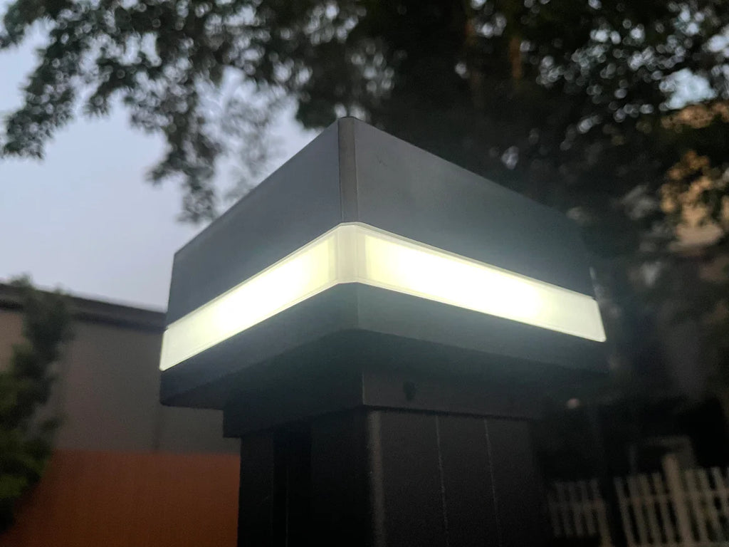 Solar Post Cap Lights – Outdoor Fence Lighting for 2.75"x2.75" Posts, 1 Color Mode